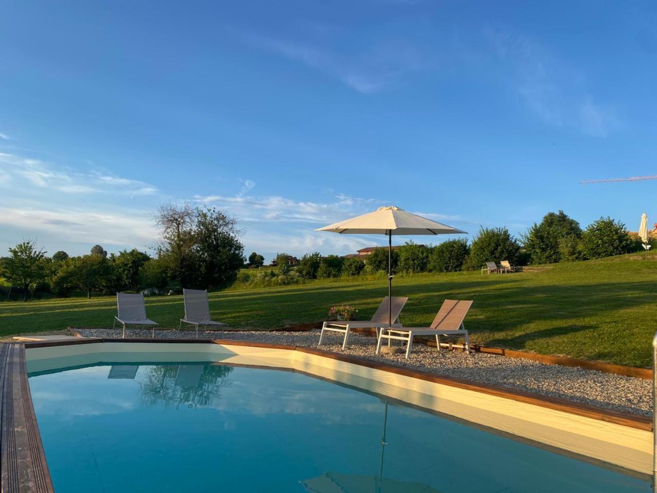 La Casa Di Roby-1 Appartamento La Morra Con Piscina Екстер'єр фото